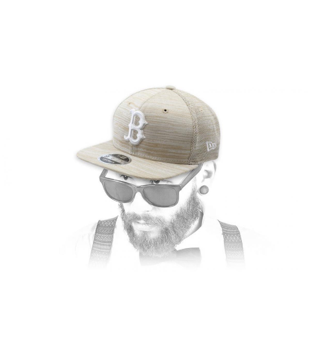 Gebouwd beige B snapback Engineered Fit 9Fifty Boston stone white